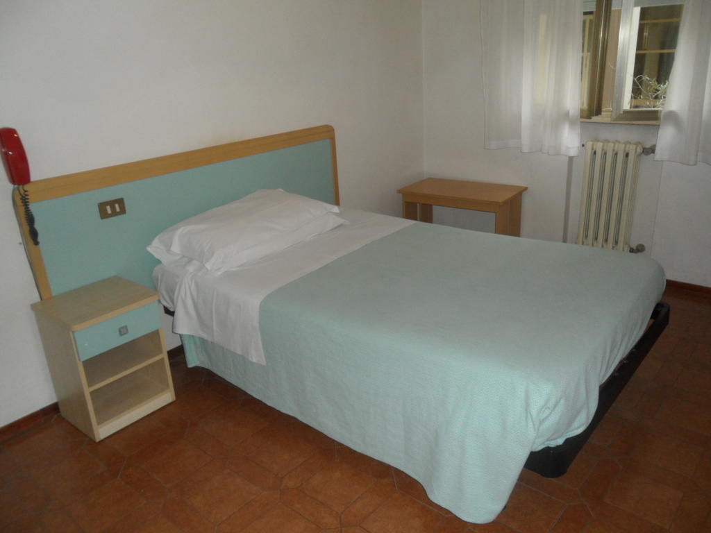 Autostop Duardì Hotel Bertinoro Cameră foto